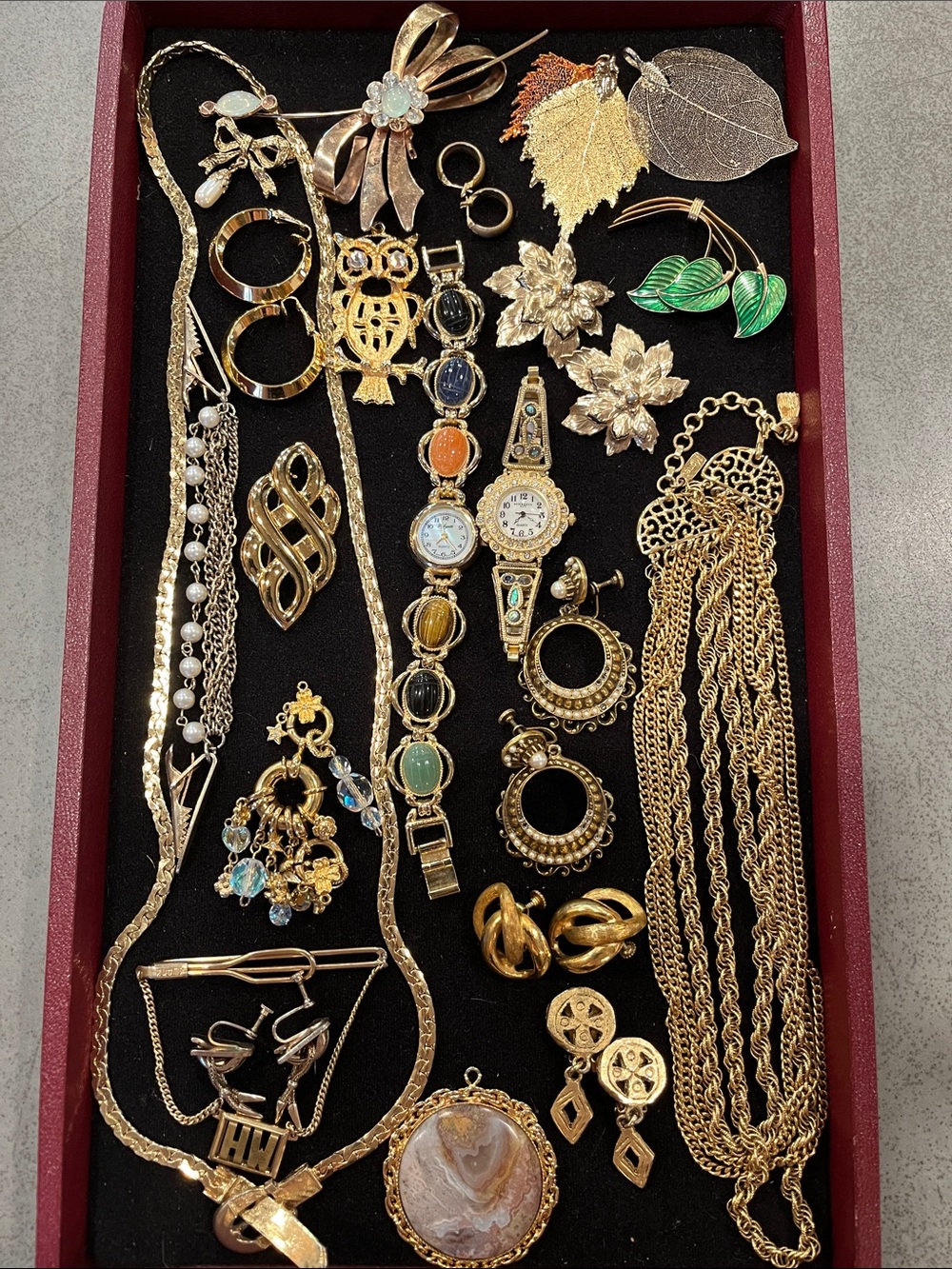 Vintage - Assorted Gold-Tone Women’s Costume Jewelry Collection